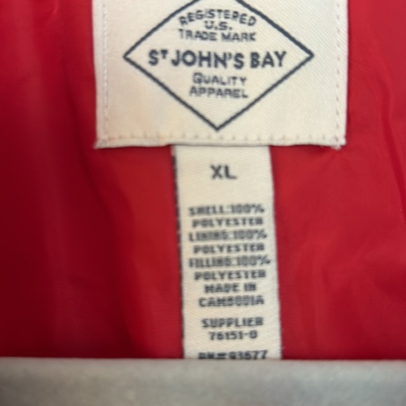 St.John’s Bay Women’s Vest - Picture 3 of 7